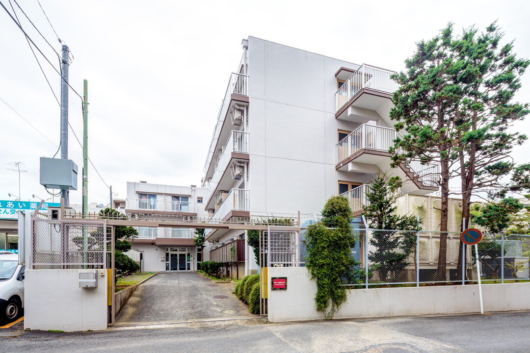 駒沢女子大学 ラポール百合ヶ丘 日本最大級の学生寮 大学専用寮ライブラリー Dorm